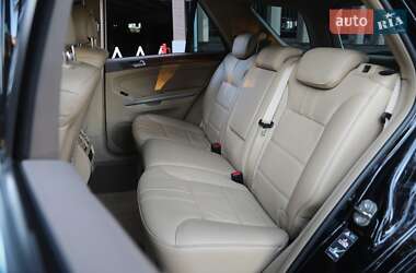 Внедорожник / Кроссовер Mercedes-Benz M-Class 2010 в 