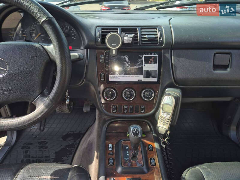 Внедорожник / Кроссовер Mercedes-Benz M-Class 2003 в Кривом Роге