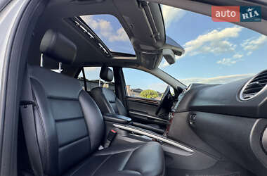 Внедорожник / Кроссовер Mercedes-Benz M-Class 2009 в 