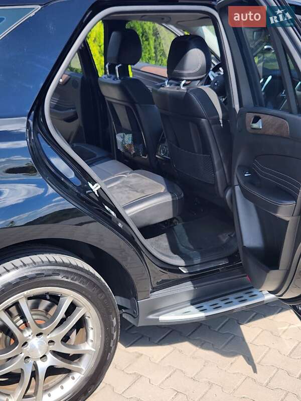 Внедорожник / Кроссовер Mercedes-Benz M-Class 2013 в Киеве