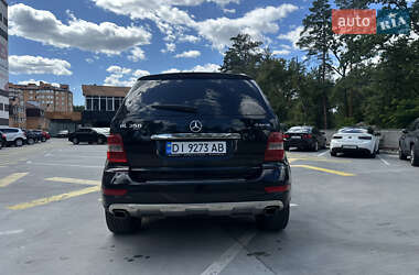 Внедорожник / Кроссовер Mercedes-Benz M-Class 2010 в 