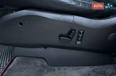 Внедорожник / Кроссовер Mercedes-Benz M-Class 2001 в 
