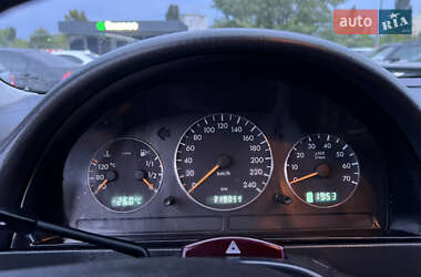 Внедорожник / Кроссовер Mercedes-Benz M-Class 2001 в 