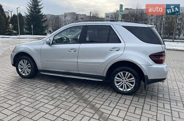 Внедорожник / Кроссовер Mercedes-Benz M-Class 2007 в 