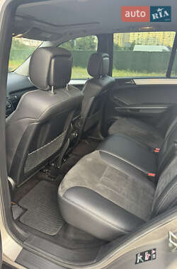 Внедорожник / Кроссовер Mercedes-Benz M-Class 2006 в 