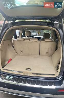 Внедорожник / Кроссовер Mercedes-Benz M-Class 2013 в 
