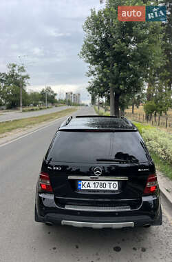 Внедорожник / Кроссовер Mercedes-Benz M-Class 2006 в 