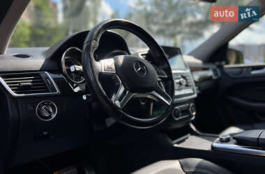 Внедорожник / Кроссовер Mercedes-Benz M-Class 2012 в 
