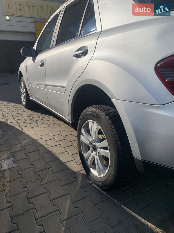 Внедорожник / Кроссовер Mercedes-Benz M-Class 2007 в Житомире