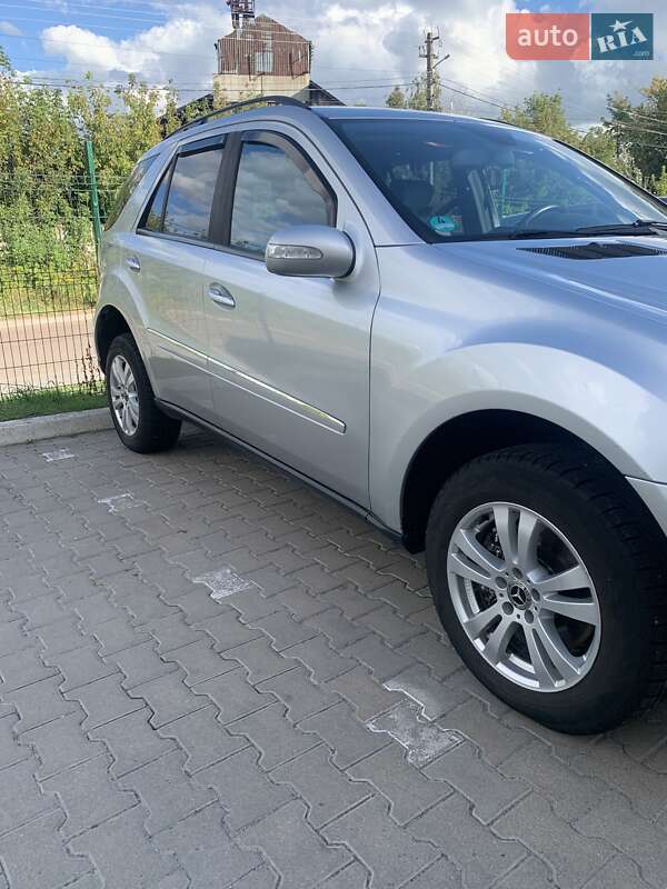 Внедорожник / Кроссовер Mercedes-Benz M-Class 2007 в Житомире