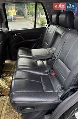 Внедорожник / Кроссовер Mercedes-Benz M-Class 2003 в 