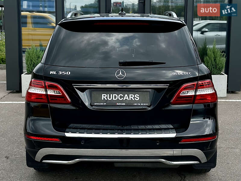 Внедорожник / Кроссовер Mercedes-Benz M-Class 2012 в Кременчуге