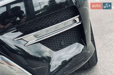 Позашляховик / Кросовер Mercedes-Benz M-Class 2012 в 