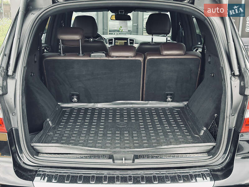Внедорожник / Кроссовер Mercedes-Benz M-Class 2012 в Кременчуге
