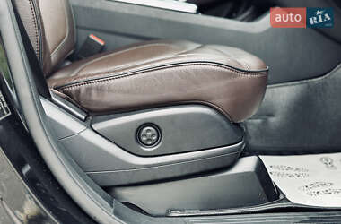 Позашляховик / Кросовер Mercedes-Benz M-Class 2012 в 