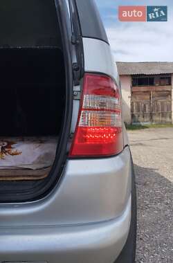 Внедорожник / Кроссовер Mercedes-Benz M-Class 2001 в 