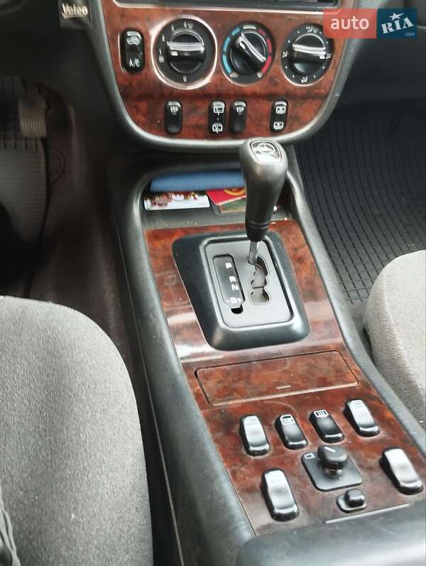 Внедорожник / Кроссовер Mercedes-Benz M-Class 2001 в Заставной