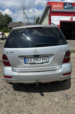 Внедорожник / Кроссовер Mercedes-Benz M-Class 2010 в 