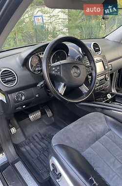 Внедорожник / Кроссовер Mercedes-Benz M-Class 2007 в 