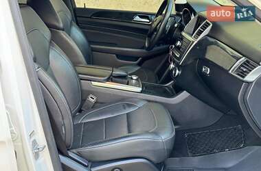 Внедорожник / Кроссовер Mercedes-Benz M-Class 2013 в 