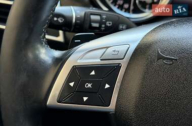 Внедорожник / Кроссовер Mercedes-Benz M-Class 2013 в 