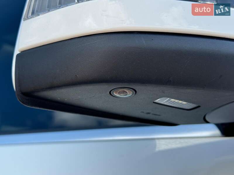 Внедорожник / Кроссовер Mercedes-Benz M-Class 2013 в Виннице