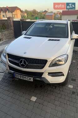 Внедорожник / Кроссовер Mercedes-Benz M-Class 2014 в Тернополе