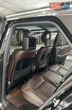 Внедорожник / Кроссовер Mercedes-Benz M-Class 2014 в Черновцах