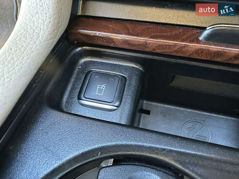 Позашляховик / Кросовер Mercedes-Benz M-Class 2015 в Києві