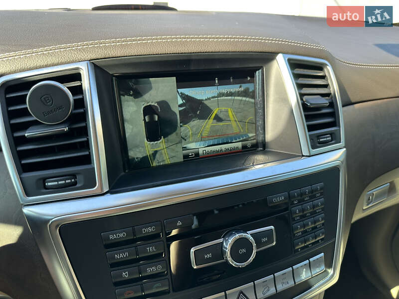 Позашляховик / Кросовер Mercedes-Benz M-Class 2015 в Києві