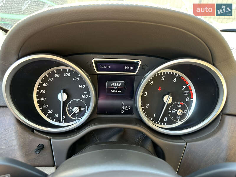 Позашляховик / Кросовер Mercedes-Benz M-Class 2015 в Києві