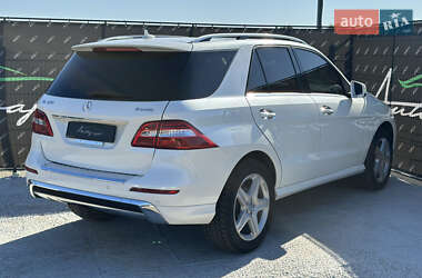 Внедорожник / Кроссовер Mercedes-Benz M-Class 2015 в 