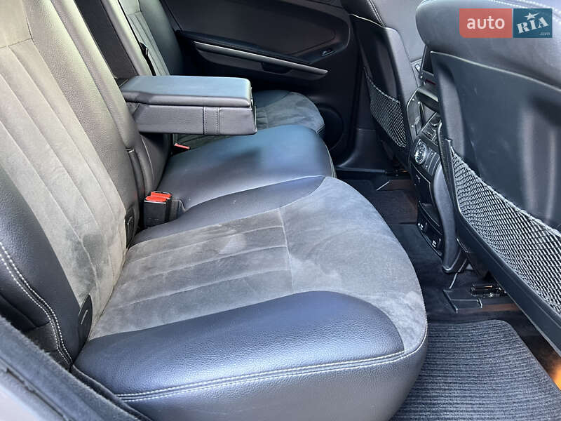 Внедорожник / Кроссовер Mercedes-Benz M-Class 2006 в Киеве