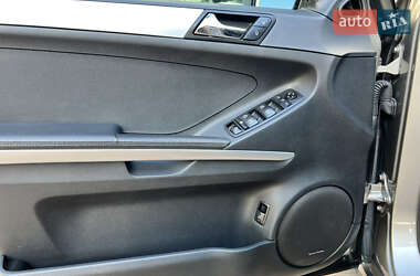 Внедорожник / Кроссовер Mercedes-Benz M-Class 2006 в 