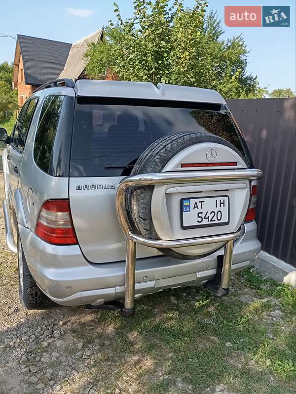 Позашляховик / Кросовер Mercedes-Benz M-Class 2000 в Надвірній