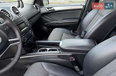Внедорожник / Кроссовер Mercedes-Benz M-Class 2011 в 