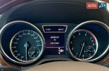Внедорожник / Кроссовер Mercedes-Benz M-Class 2012 в 
