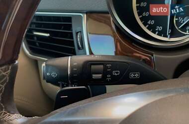 Внедорожник / Кроссовер Mercedes-Benz M-Class 2012 в 