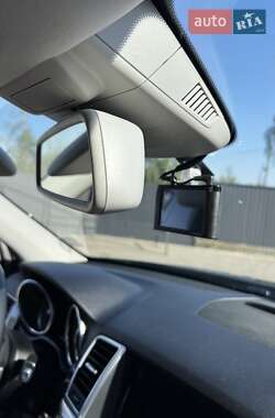Внедорожник / Кроссовер Mercedes-Benz M-Class 2015 в 
