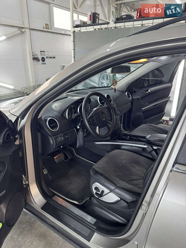 Внедорожник / Кроссовер Mercedes-Benz M-Class 2006 в Глыбокой фото 8 Внедорожник / Кроссовер Mercedes-Benz M-Class 2006 в Глыбокой