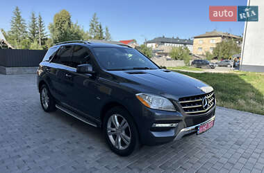 Внедорожник / Кроссовер Mercedes-Benz M-Class 2011 в 