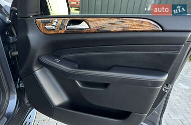 Внедорожник / Кроссовер Mercedes-Benz M-Class 2011 в 
