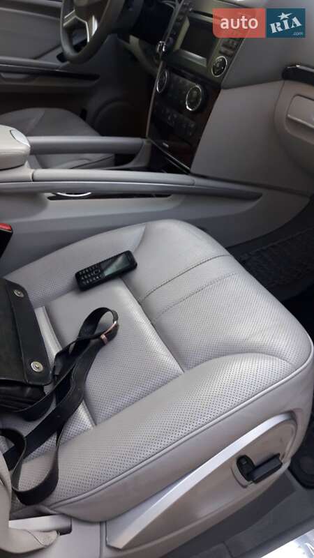 Внедорожник / Кроссовер Mercedes-Benz M-Class 2010 в Белой Церкви