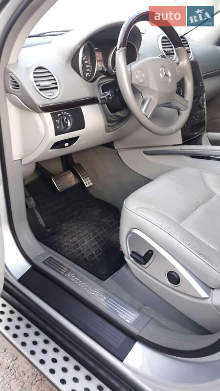 Внедорожник / Кроссовер Mercedes-Benz M-Class 2010 в Белой Церкви
