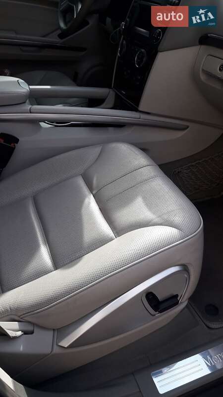 Внедорожник / Кроссовер Mercedes-Benz M-Class 2010 в Белой Церкви