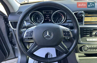 Внедорожник / Кроссовер Mercedes-Benz M-Class 2011 в 