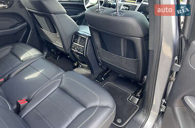 Внедорожник / Кроссовер Mercedes-Benz M-Class 2011 в 