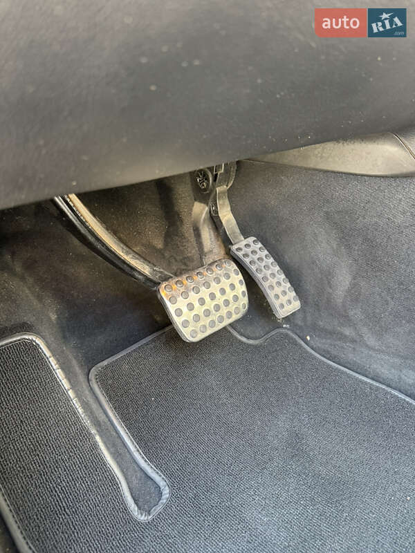 Позашляховик / Кросовер Mercedes-Benz M-Class 2015 в Дніпрі