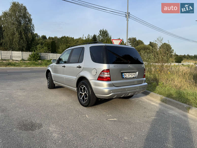 Позашляховик / Кросовер Mercedes-Benz M-Class 2002 в Львові фото 3 Позашляховик / Кросовер Mercedes-Benz M-Class 2002 в Львові