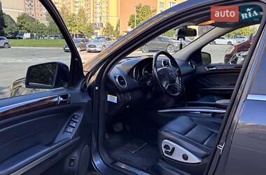 Позашляховик / Кросовер Mercedes-Benz M-Class 2011 в 